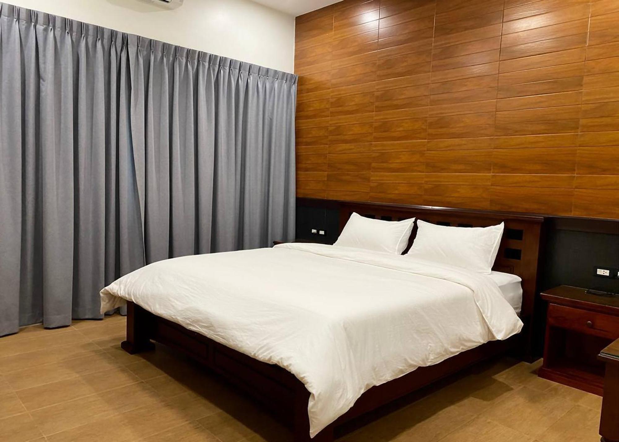 Sanaepatan Home Resort - เสน่ห์ป่าตาล โฮม รีสอร์ต Ban Buak Khang Eksteriør billede