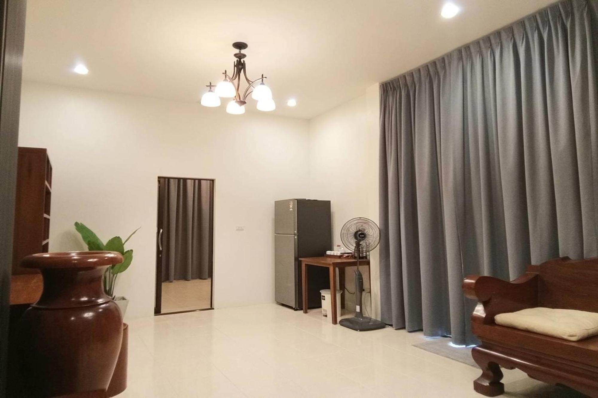 Sanaepatan Home Resort - เสน่ห์ป่าตาล โฮม รีสอร์ต Ban Buak Khang Eksteriør billede